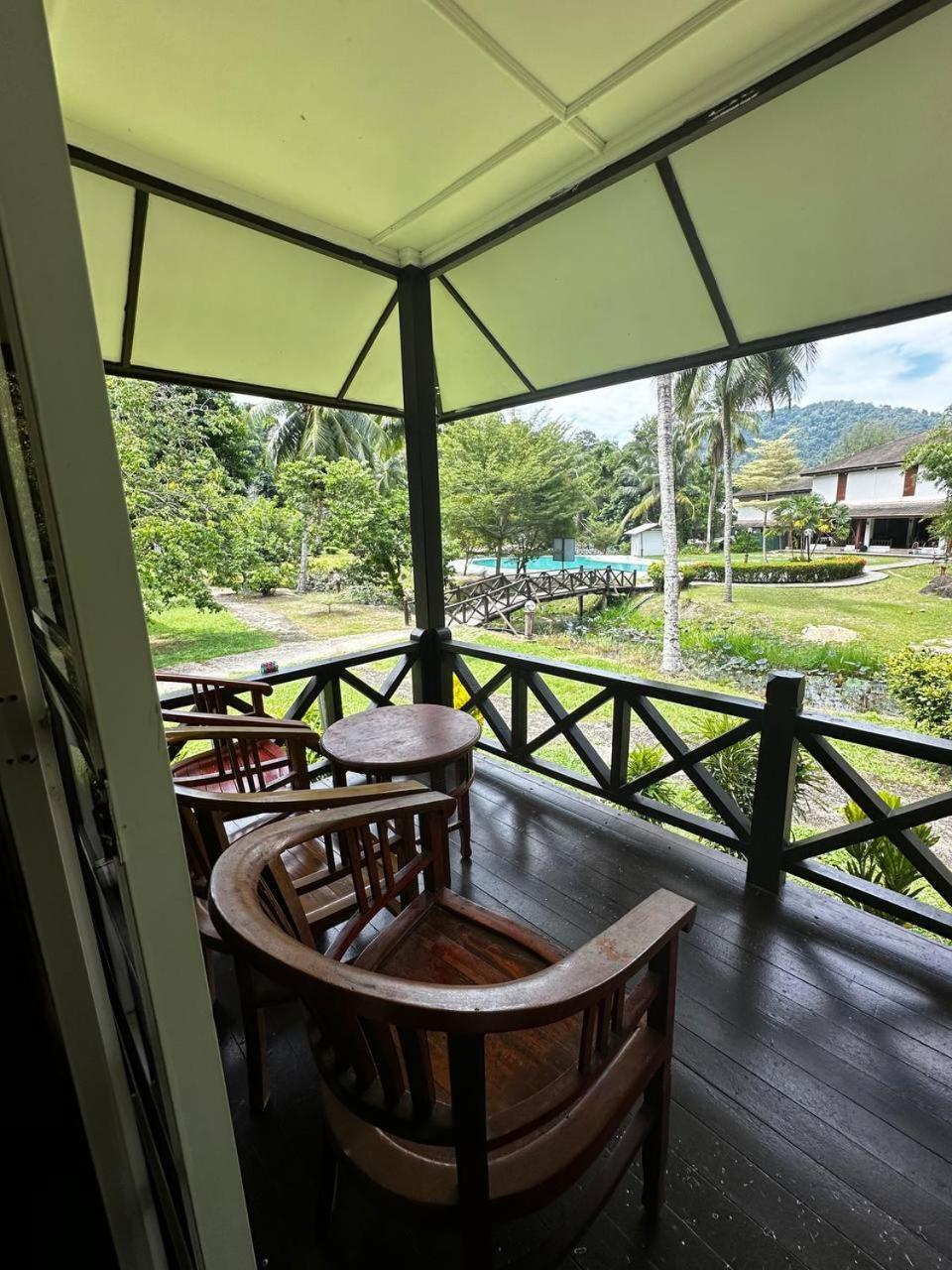 Pir - Resort Perhentian Island Kampong Pasir Hantu Bagian luar foto