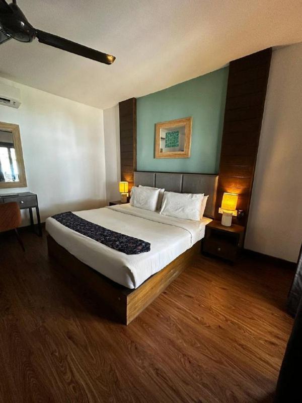 Pir - Resort Perhentian Island Kampong Pasir Hantu Bagian luar foto