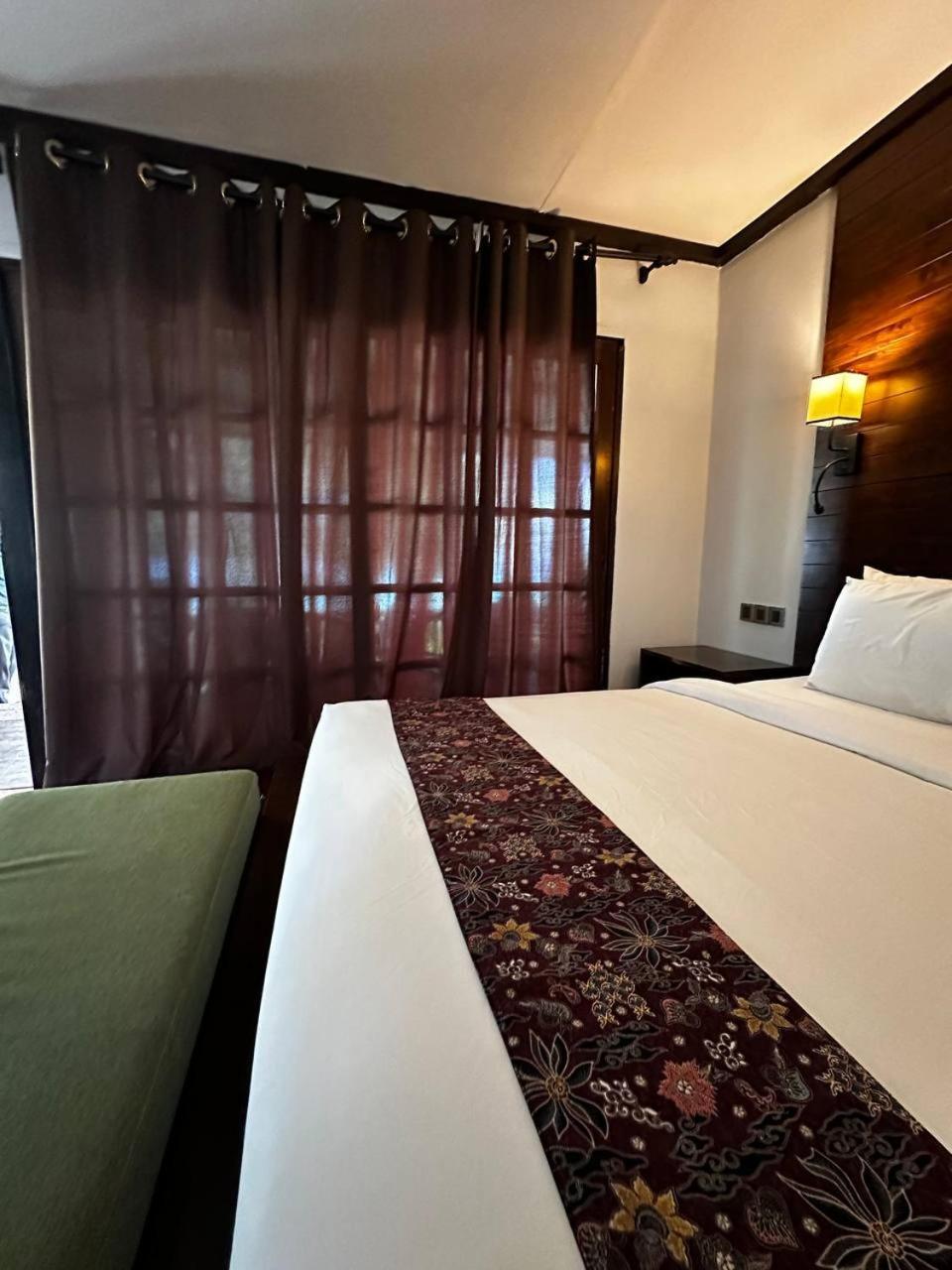 Pir - Resort Perhentian Island Kampong Pasir Hantu Bagian luar foto