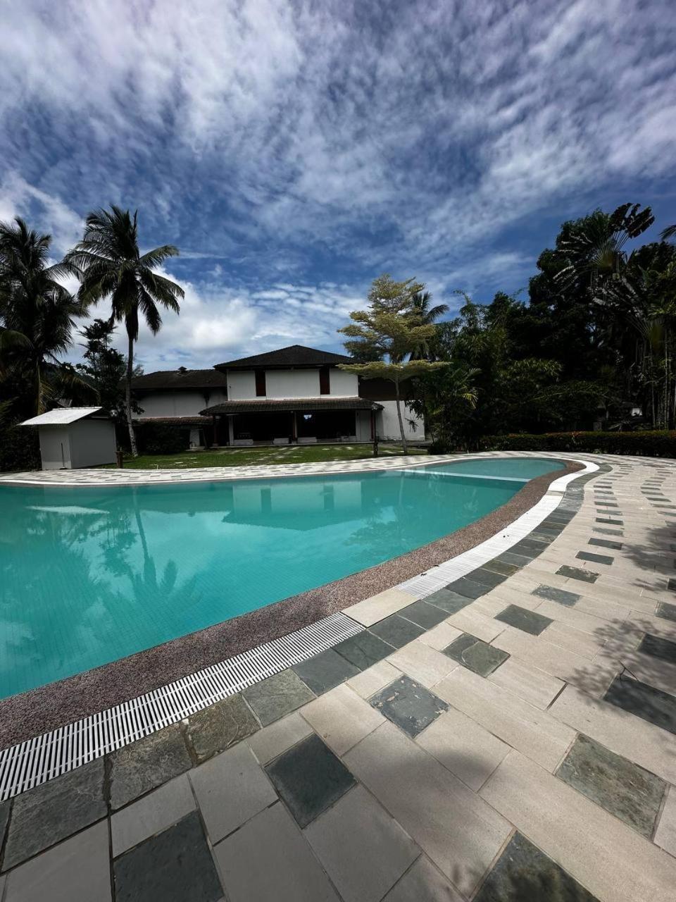 Pir - Resort Perhentian Island Kampong Pasir Hantu Bagian luar foto