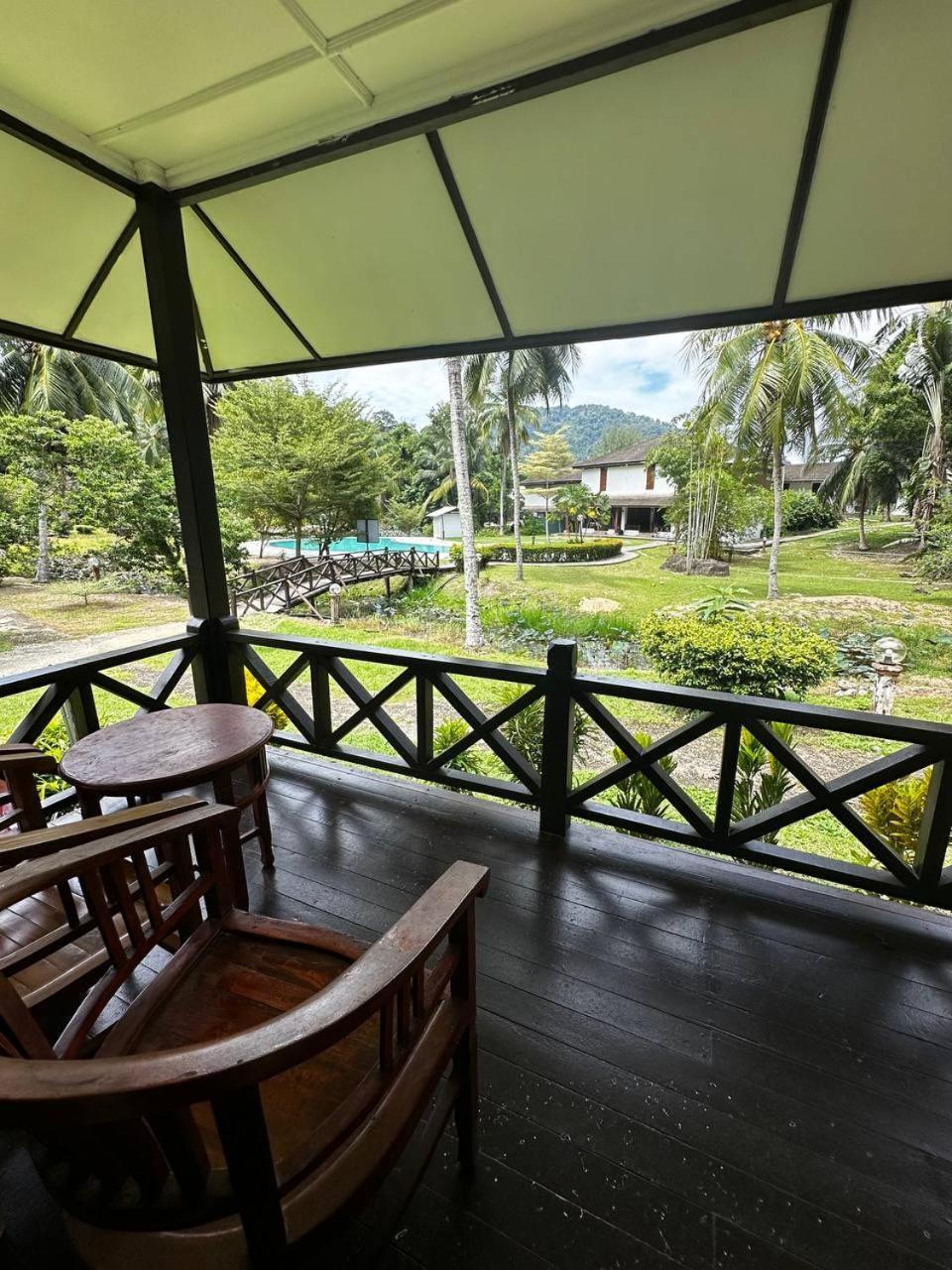 Pir - Resort Perhentian Island Kampong Pasir Hantu Bagian luar foto