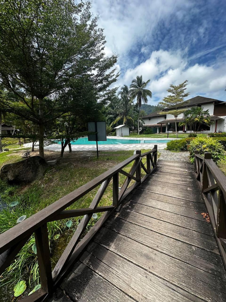 Pir - Resort Perhentian Island Kampong Pasir Hantu Bagian luar foto